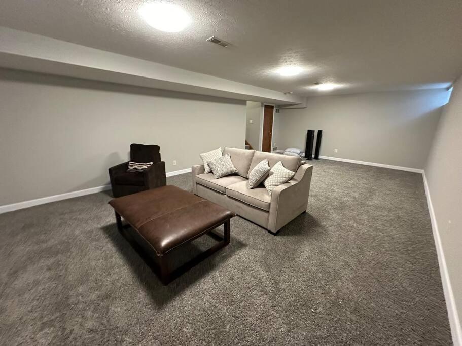 Inviting 3 Bed 2.5 Bath Townhome In Wadsworth Eksteriør bilde
